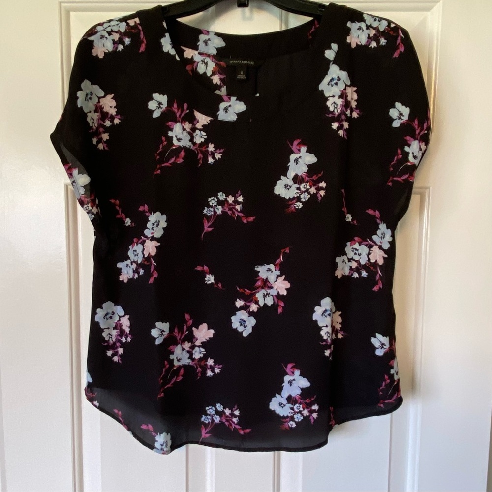Banana Republic short sleeve top